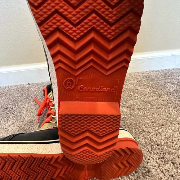 Canadiana Women’s Faux Fur Lace Up Waterproof Winter Snow Boots Size 6 - Picture 5 of 7